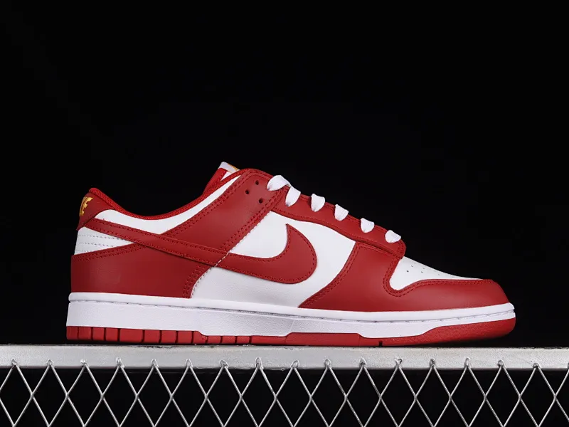 All Categories Nk SB Dunk Series Nk SB Dunk Low Low-top sneakers Foreign trade version Nk Dunk Low "Gym Red" white, red and gold SB low-top sports and leisure sneakers DD1391-602